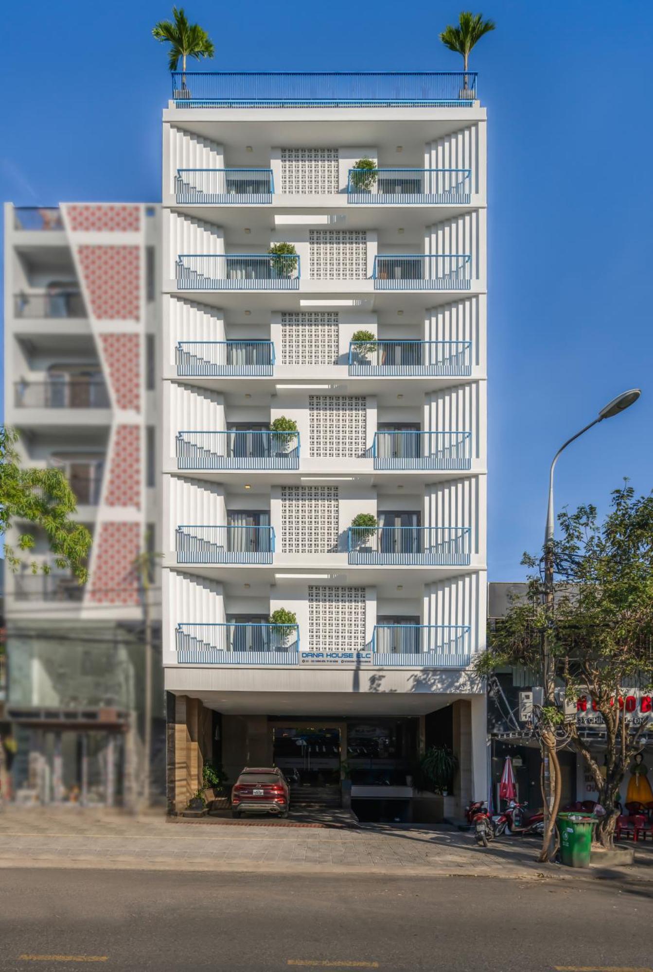 Dana Boutique Hotel & Apartment Da Nang Exterior photo